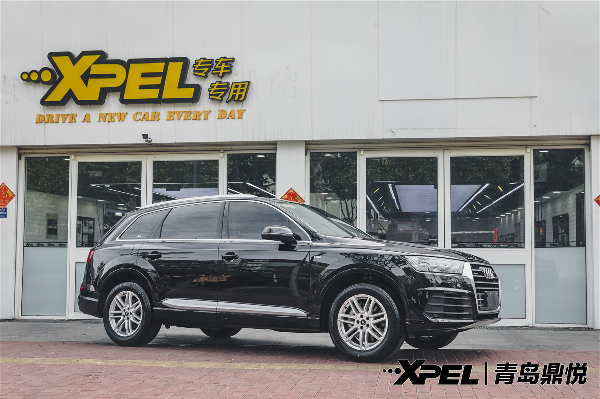 它是奥迪最具杀伤力的越野车——19款奥迪Q7 45TFSI S LINE运动型青岛鼎悦贴XPEL LUX PLUS隐形车衣透明膜